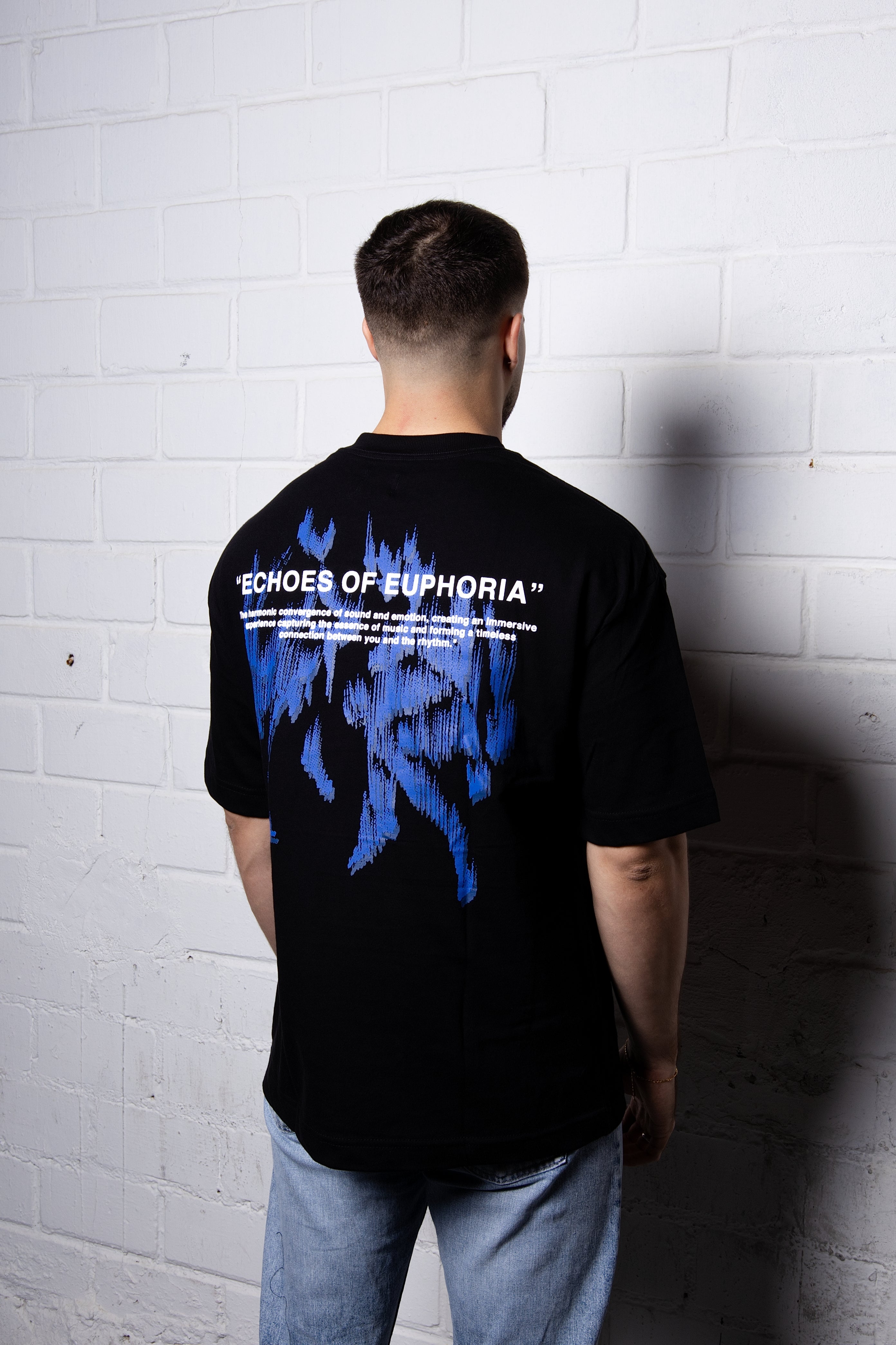 GROOVYCLO - Echoes of Euphoria Oversized Tee Black