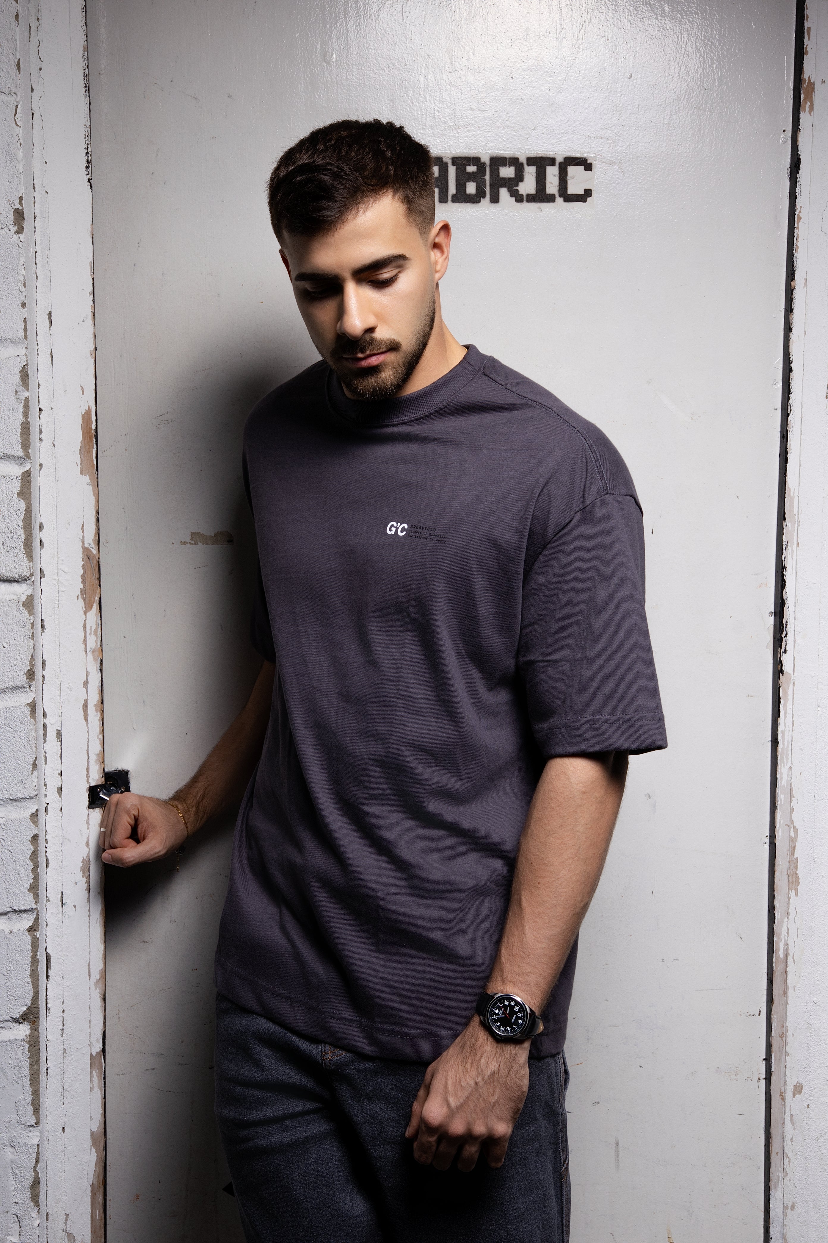 Echoes of Euphoria Oversized Tee - Chumbo
