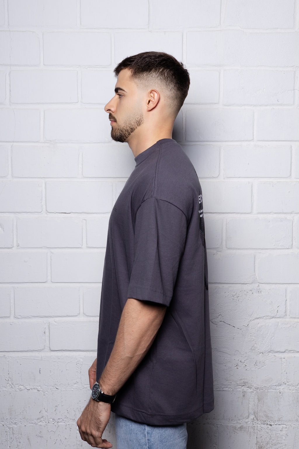 Echoes of Euphoria Oversized Tee - Chumbo