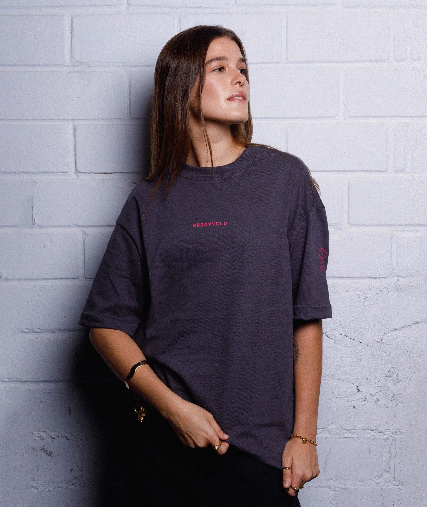Groovyclub Oversized Tee - GROOVYCLO