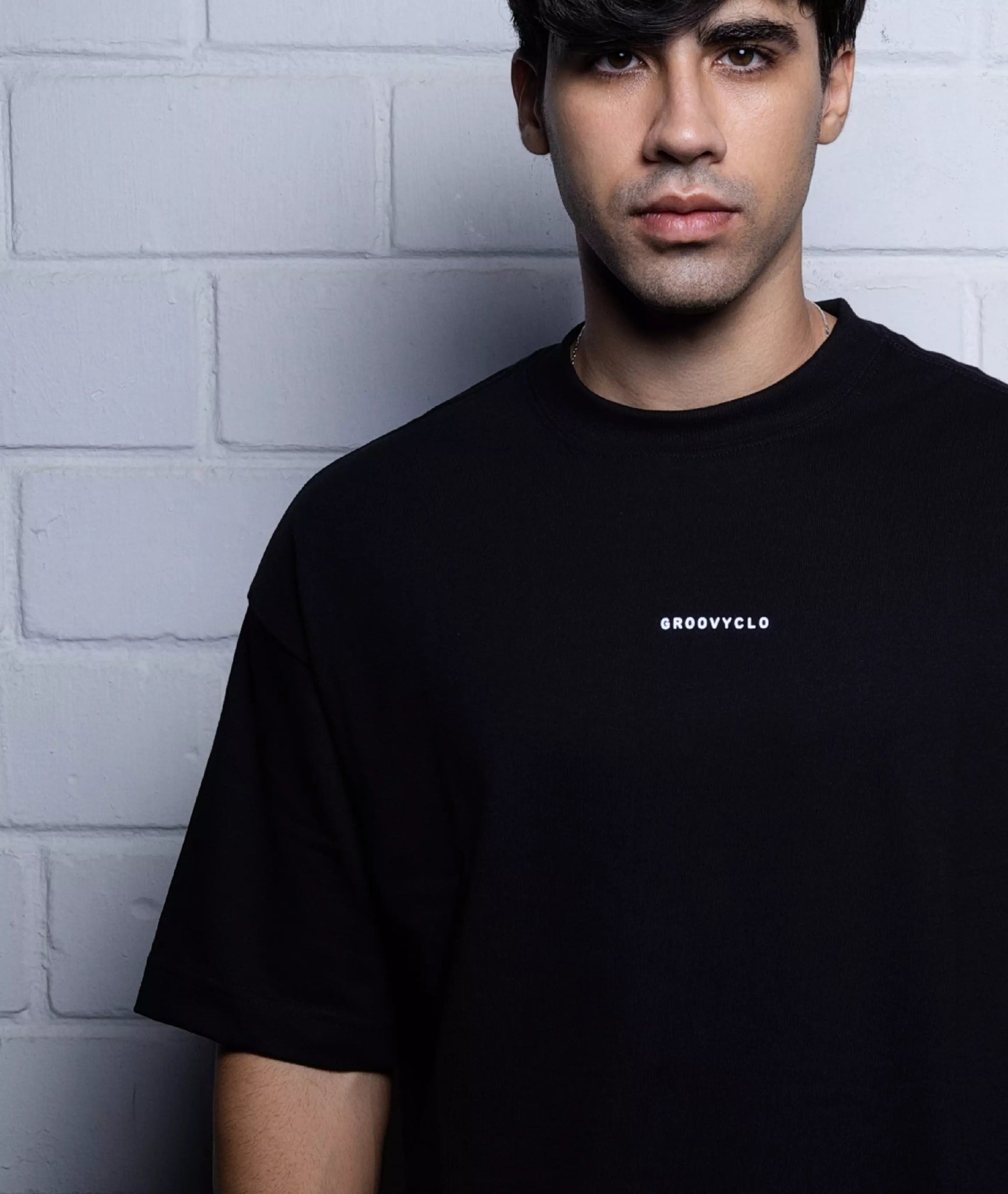 LOW - FRQ Oversized Tee - GROOVYCLO