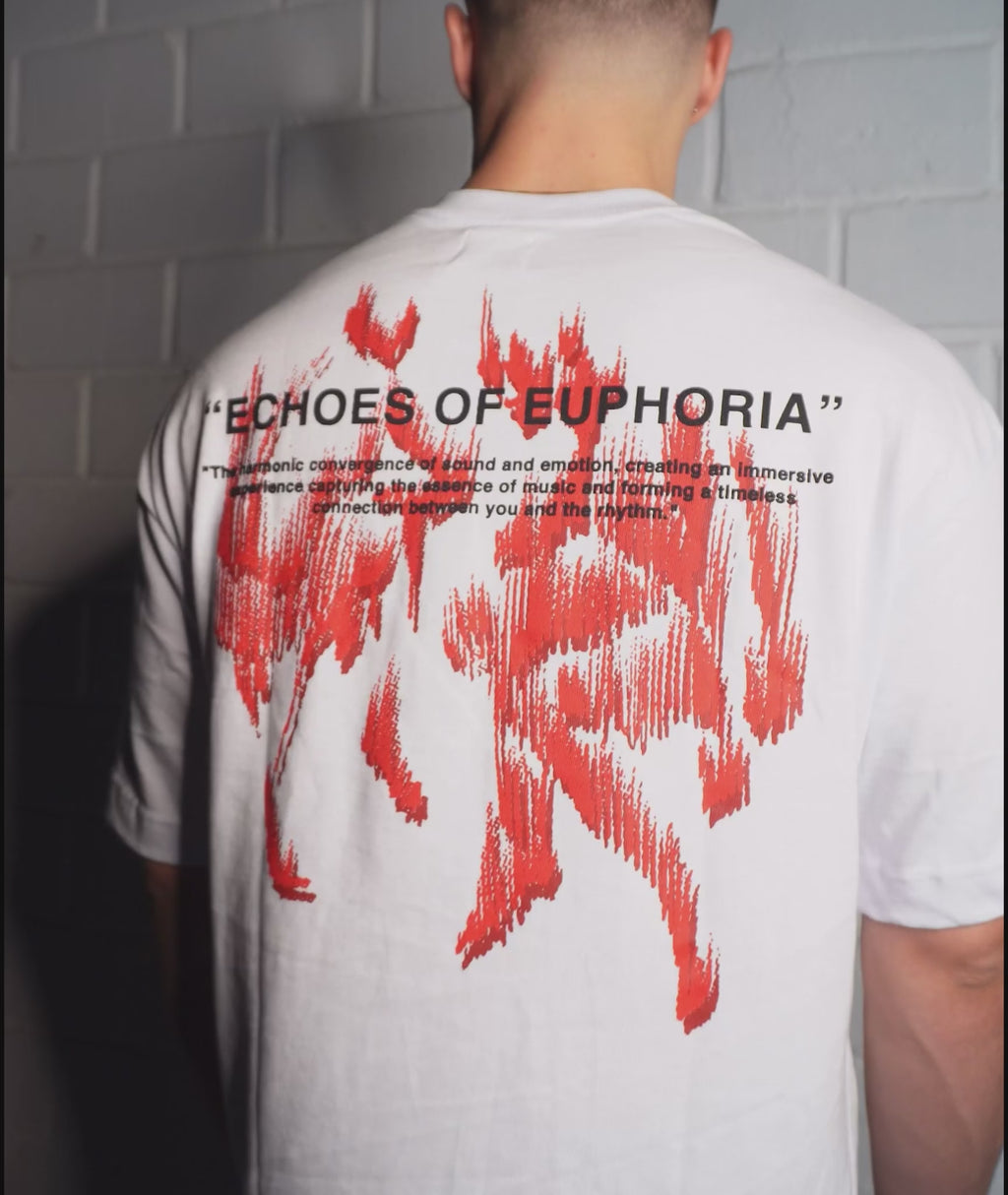 Echoes of Euphoria Oversized Tee - Branca